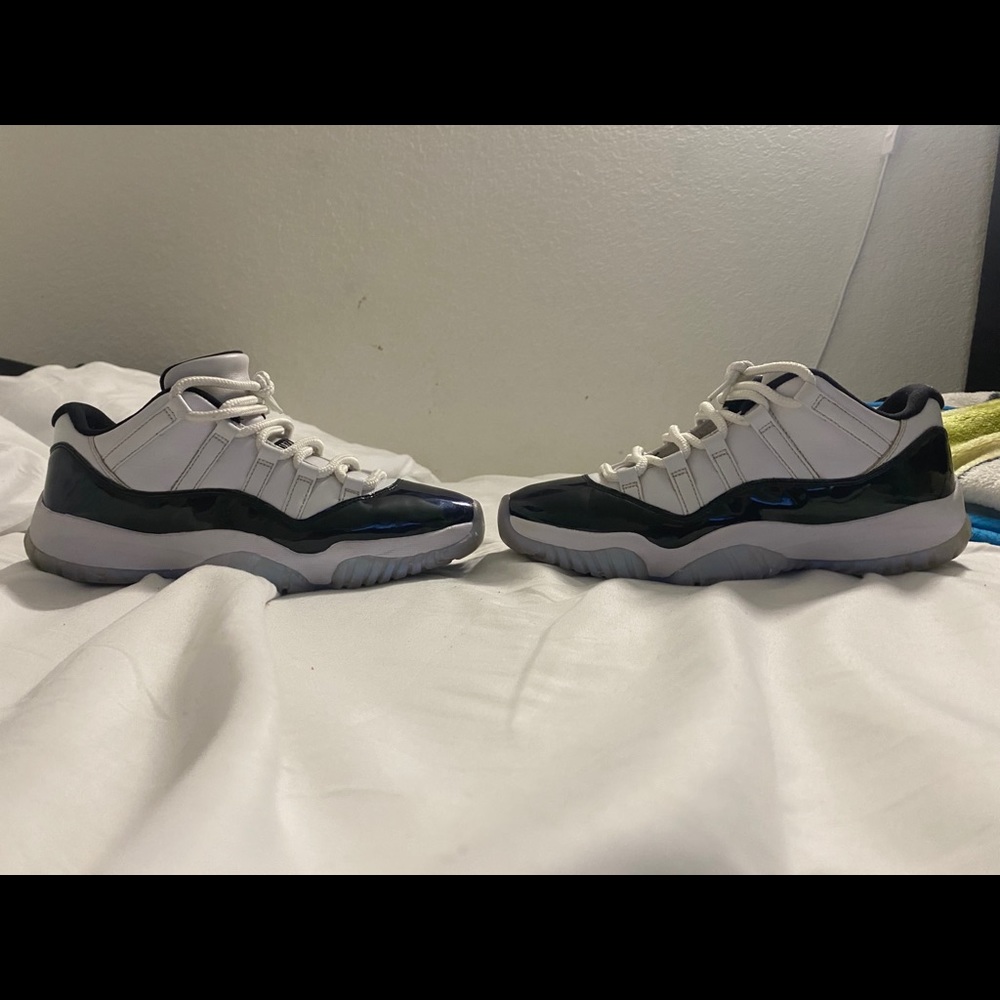 Jordan 11 emerald lows